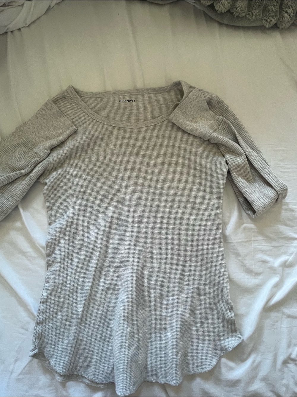 Old Navy Women's Heather Light Gray Thermal Scoop Neck Long Sleeve Top